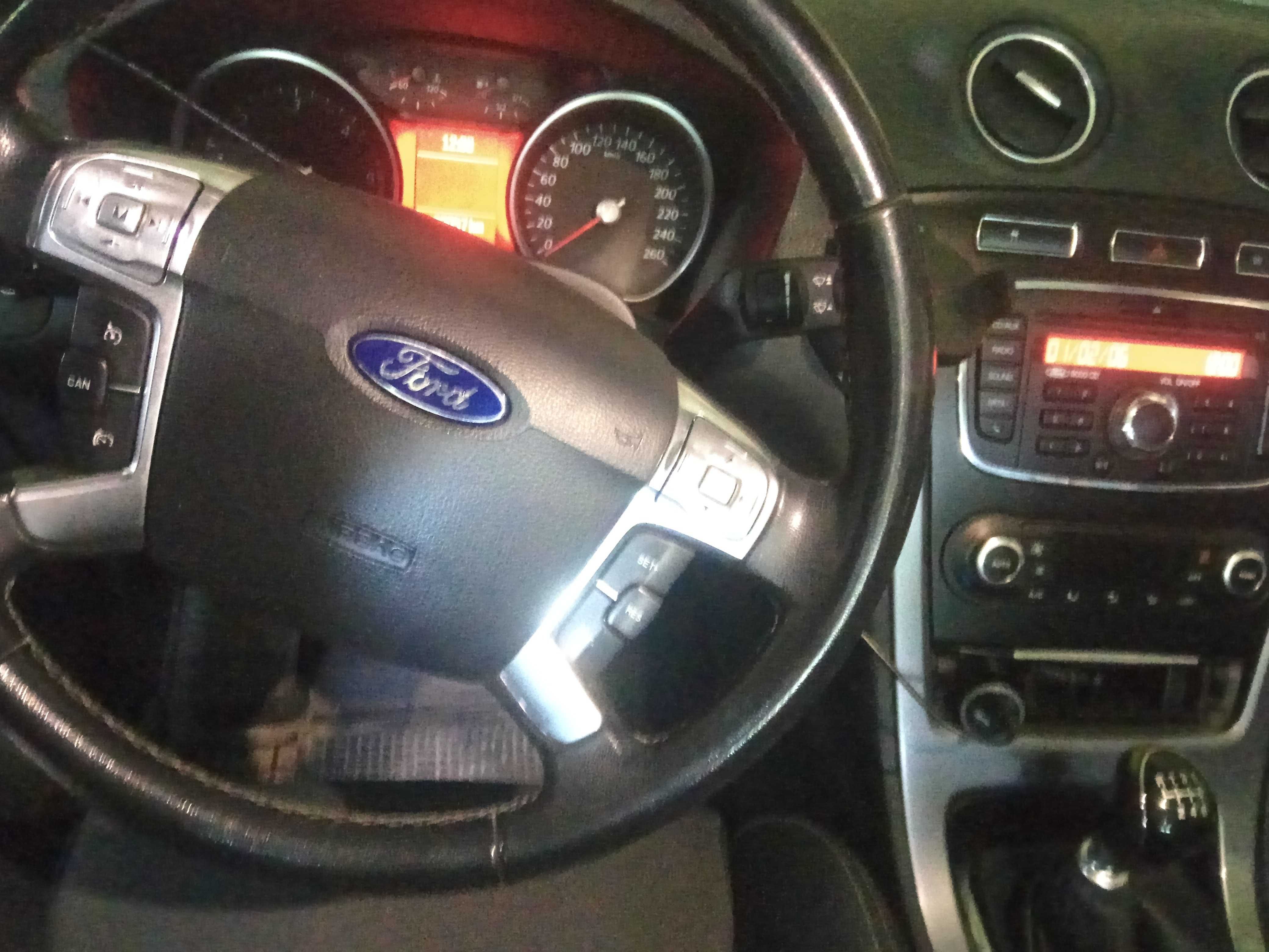 Ford Mondeo mk4 restraining