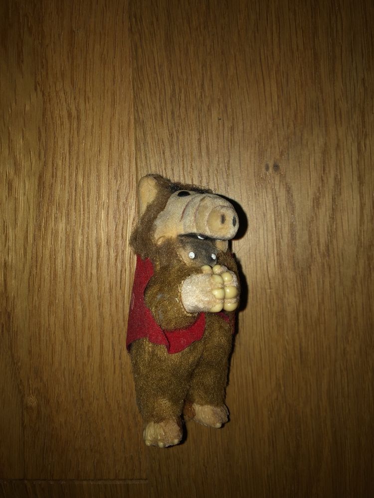 Figurka alf z serialu „Alf”