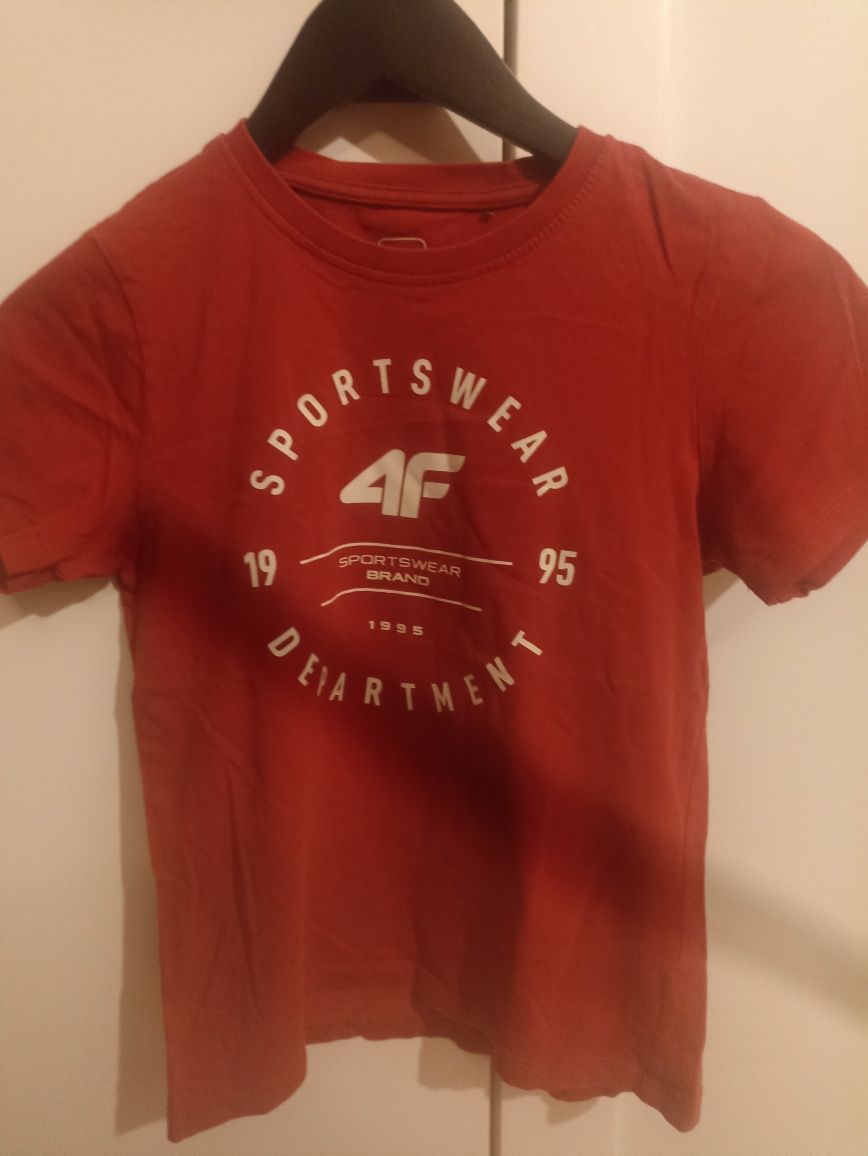 Sprzedam t-shirt z krótkim rękawem