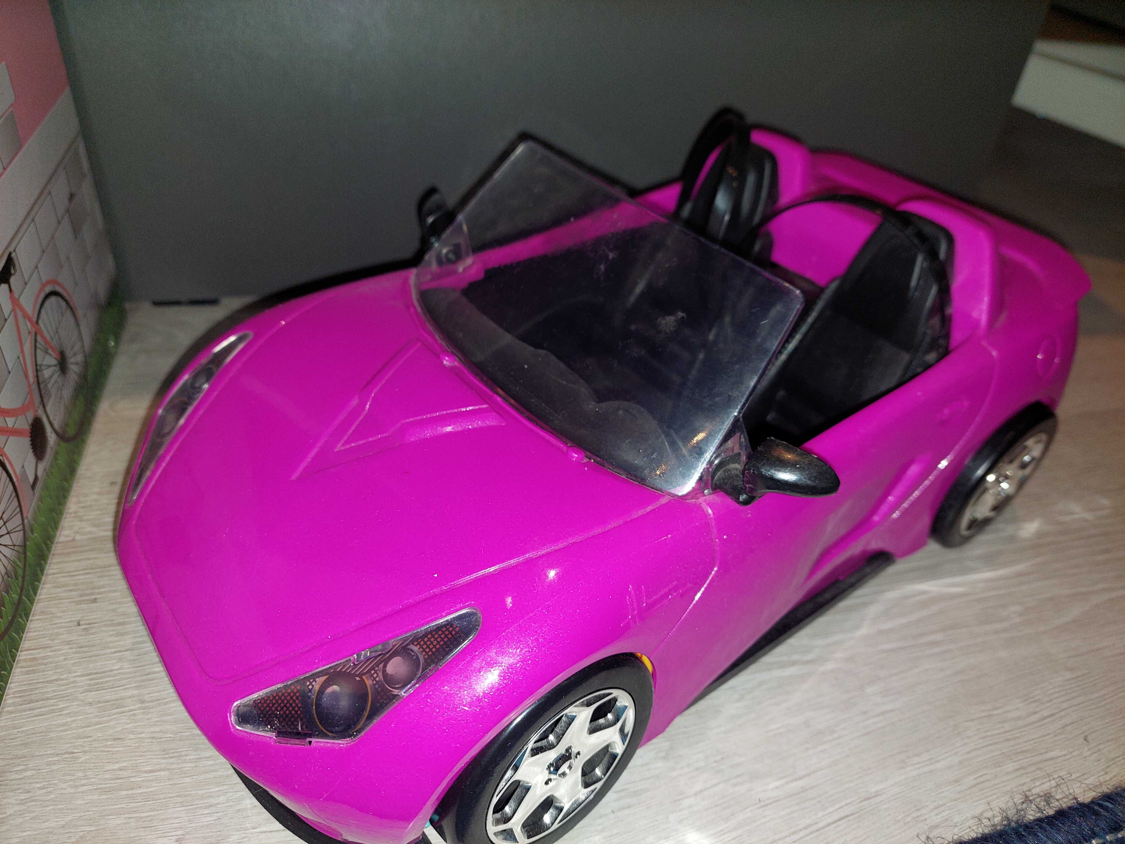 różowa strzała - autko Barbie + 2 koniki