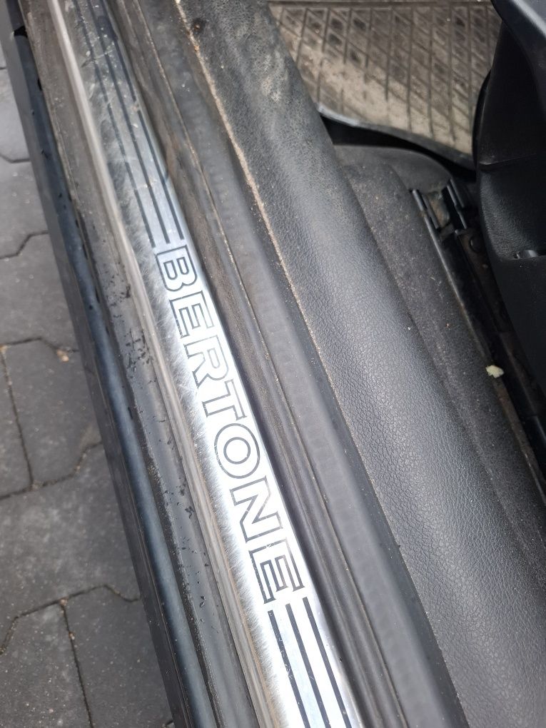 Opel Bertone na części