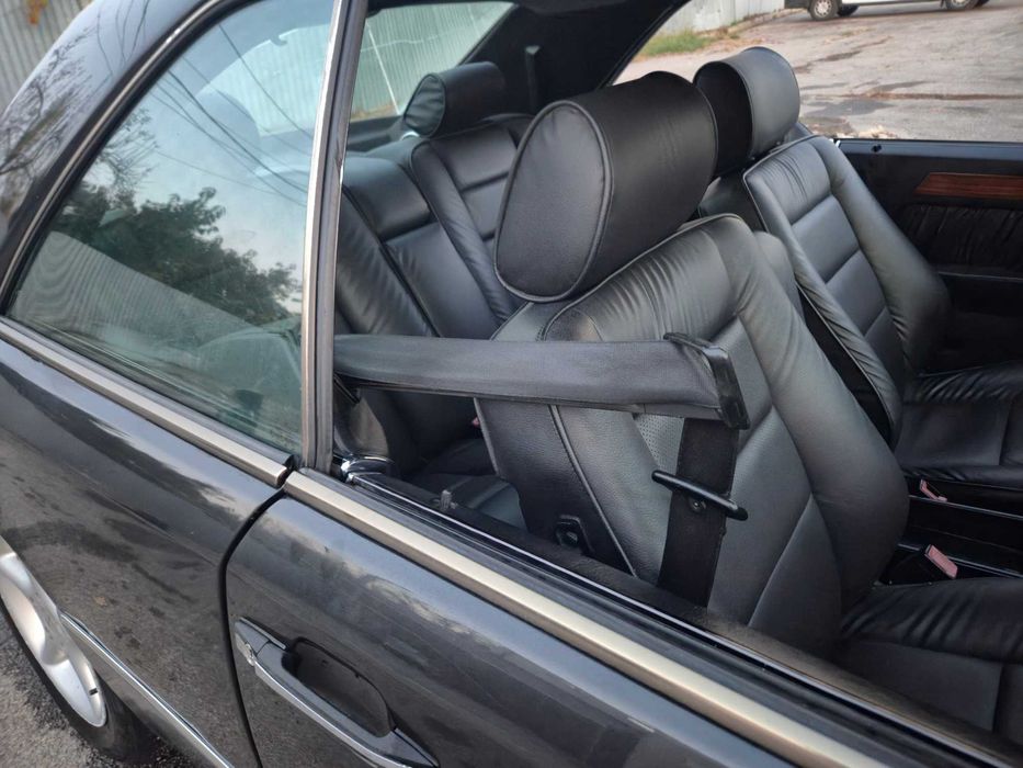 Mercedes 124 Купе в гарному стані