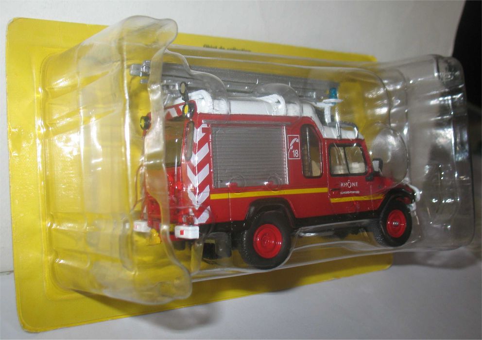 UMM Alter - Bombeiros Franceses