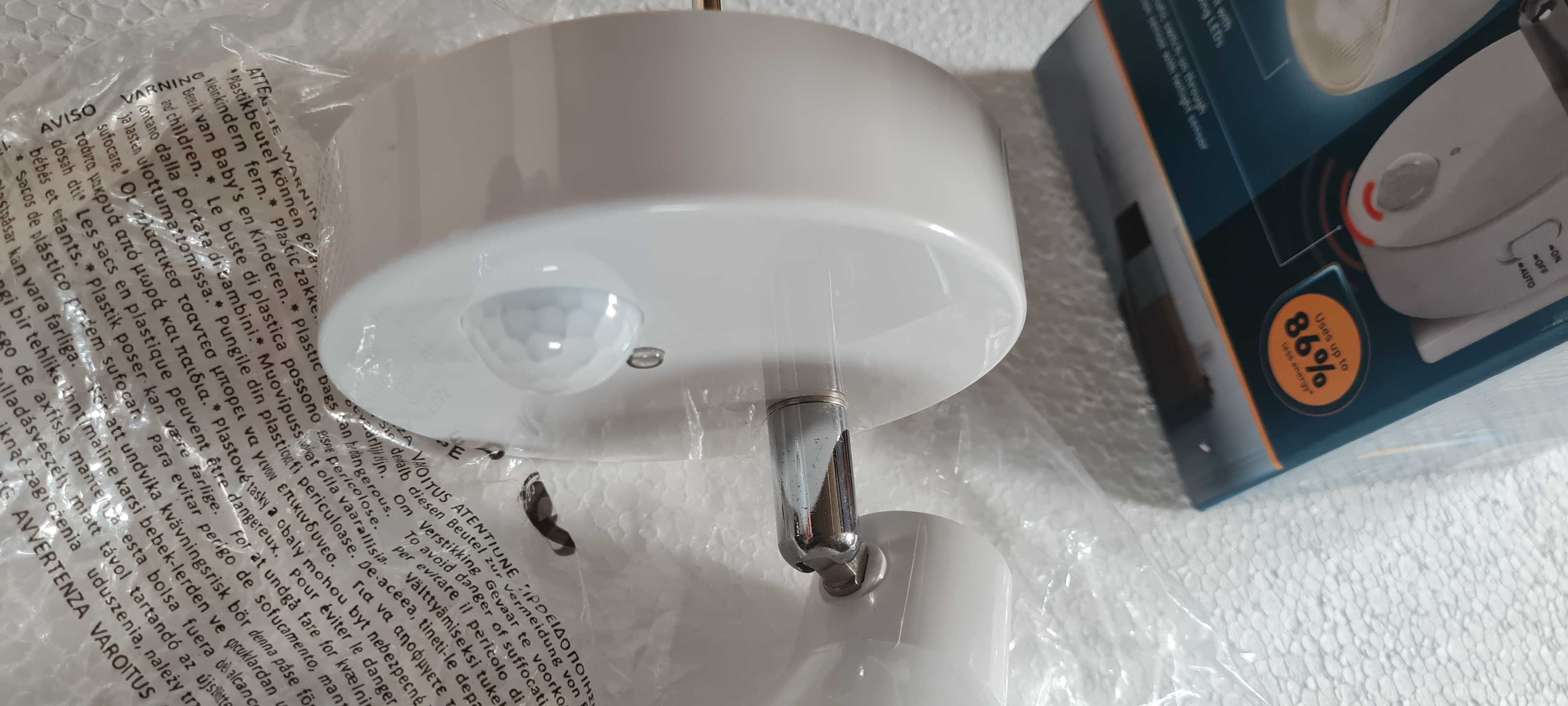 Lampa Reflektor LED Czujka Ruchu BDB