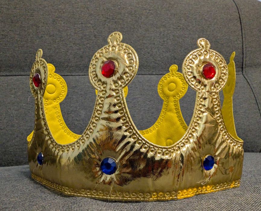 Strój króla Kacpra 122 jasełka korona
