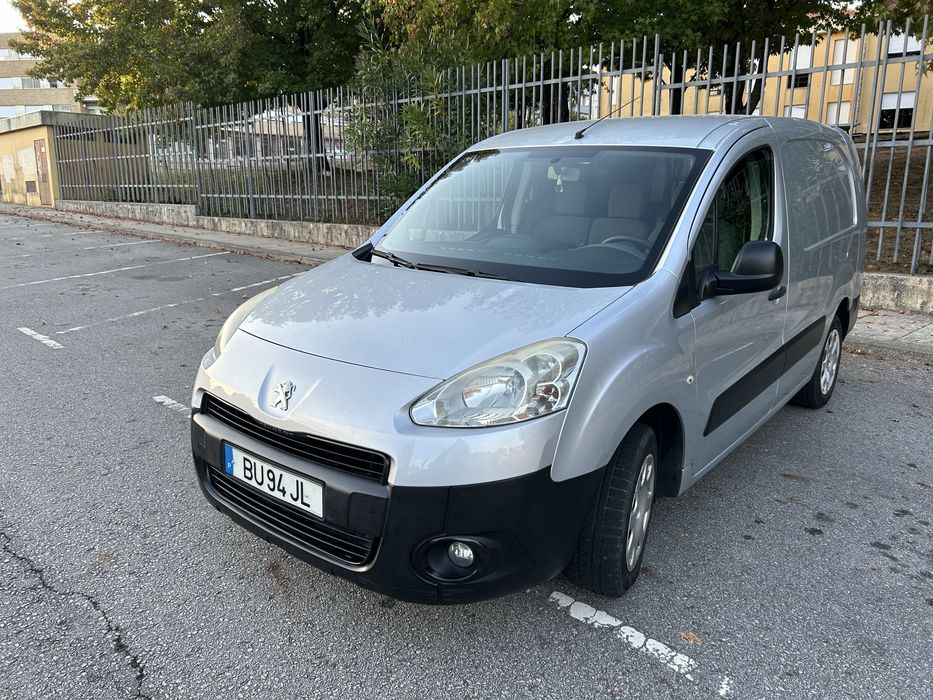 Peugeot Partner L2 XL Longa 3lugares 2012