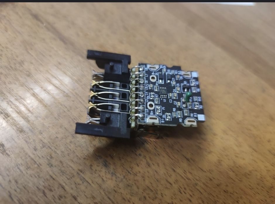 Корпус для аккумулятора dewalt 10x21700