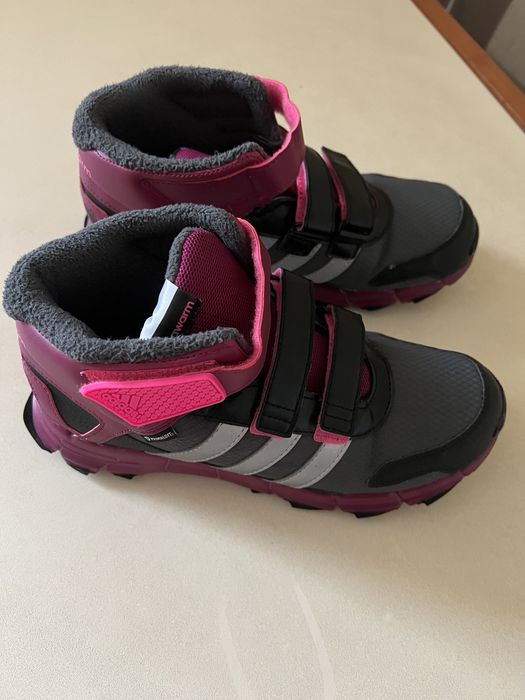 Кросівки Adidas оригінал водовідштовхуючі утеплені, waterproof, зимові