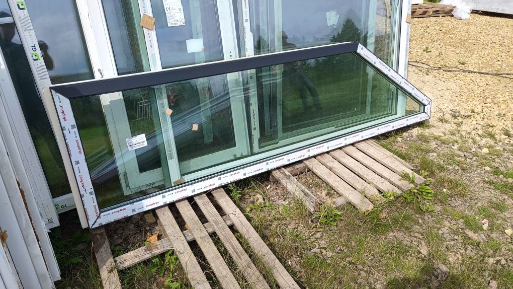 Okno skośne nowe 288x76 fix 3 szybowe 4szt