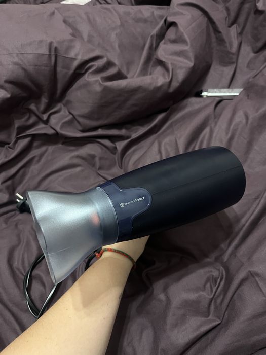 Продам фен Филипс