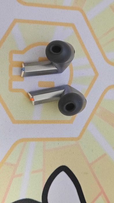 Galaxy Buds 3 Pro stan bdb