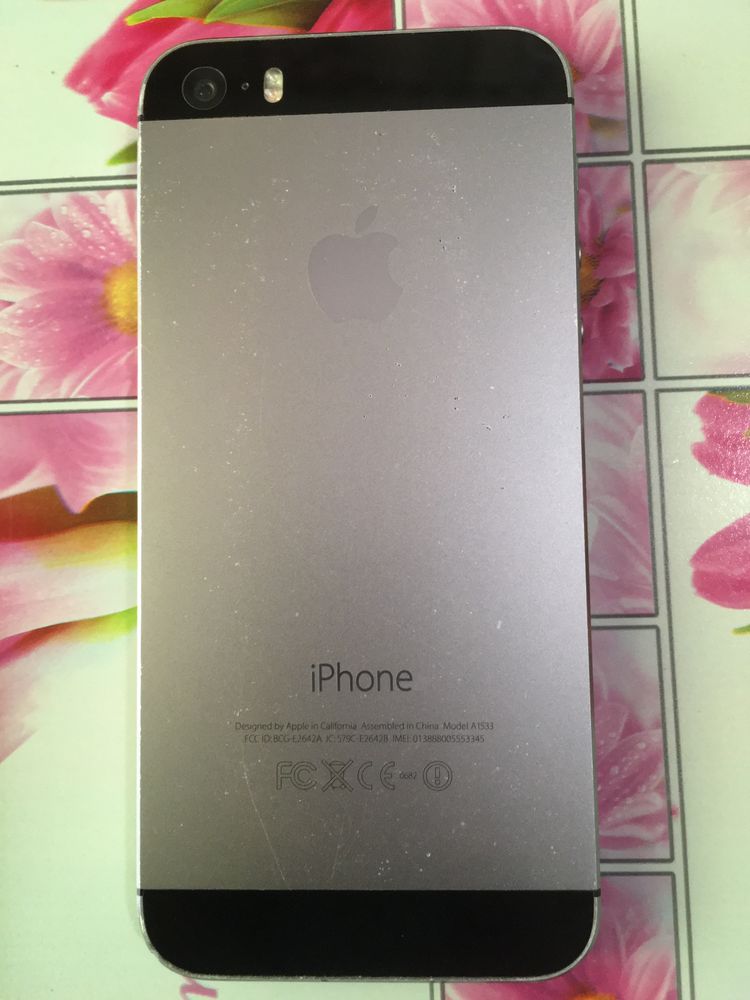 IPhone 5 A 1533 в оригинале