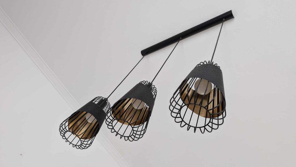 candeeiro teto Preto e Ouro / Dourado - impecável