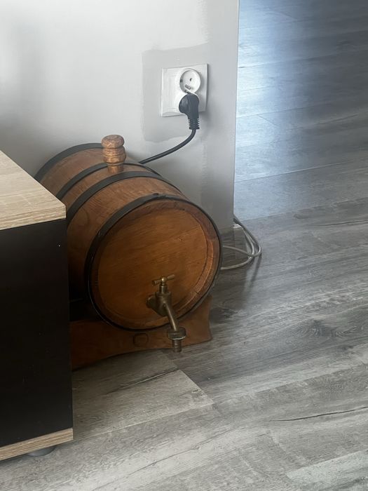 Dębowa beczka Stan bardzo dobry