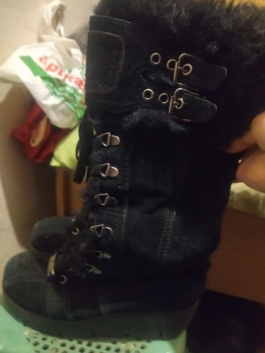 Сапоги на танкетке демисезон.