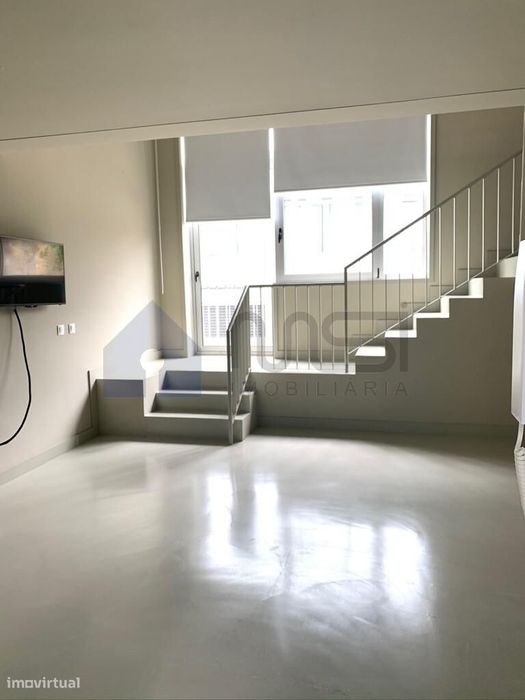 T1 Duplex Porto para Arrendamento FOZ