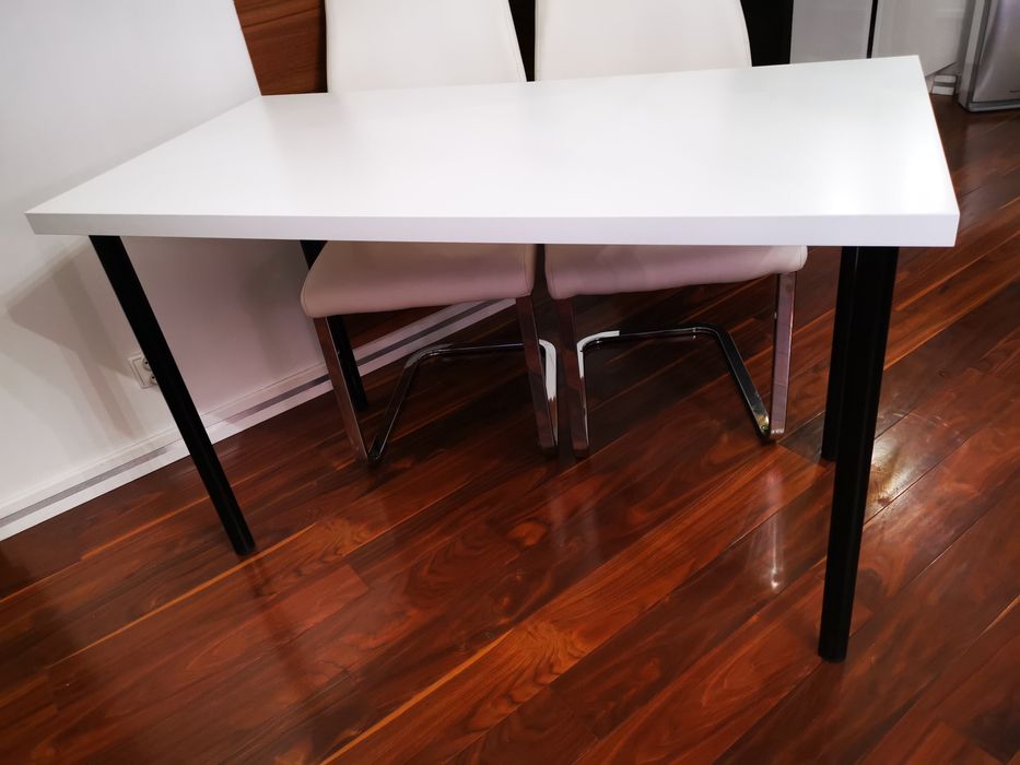 Zestaw 2 wygodne  krzesła