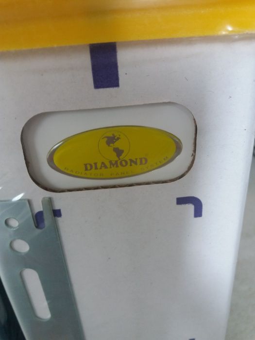 Sprzedam grzejnik nowy C 22 60 x 50 DIAMOND moc 877 W
