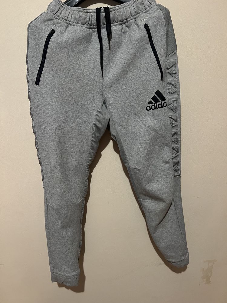 Dresy Adidas pokecam