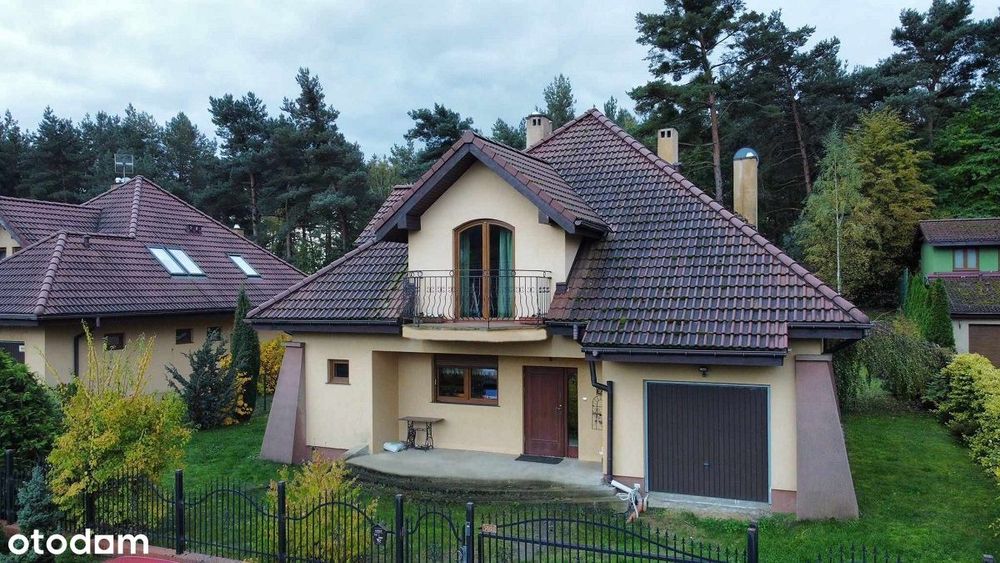 Dom z własnym lasem w Kochlicach