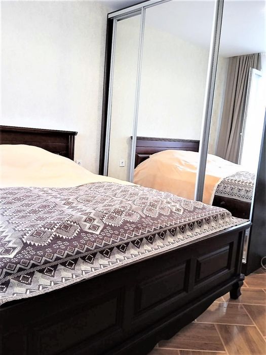 Продам 2-кім. квартиру, Соснова Гірка, Клочківська, 154а, М Наукова