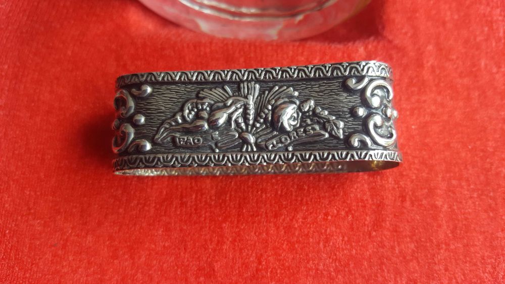 Estojo completo talher, copo e argola criança cabo em prata