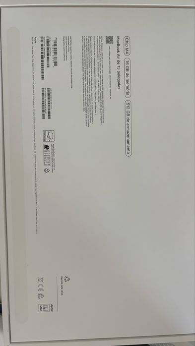 Macbook Air M4 13” 2025 NOVO