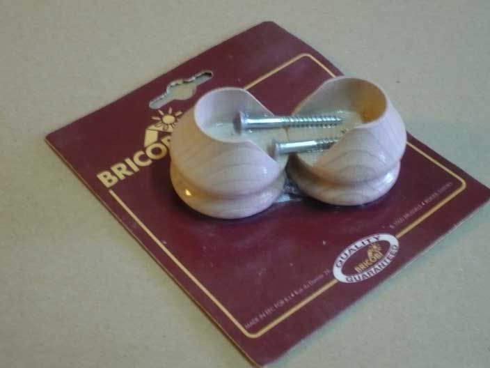 Apoios para varão de cortinados