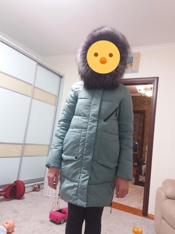 Зимова куртка -пальто