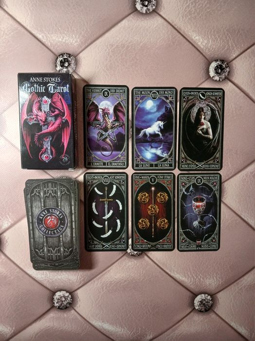 Таро оракул / сон в місячну ніч / готичне / Алана По