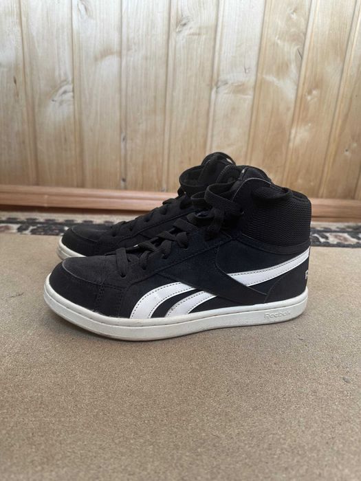 Снікерси унісекс Reebok (38 розмір)