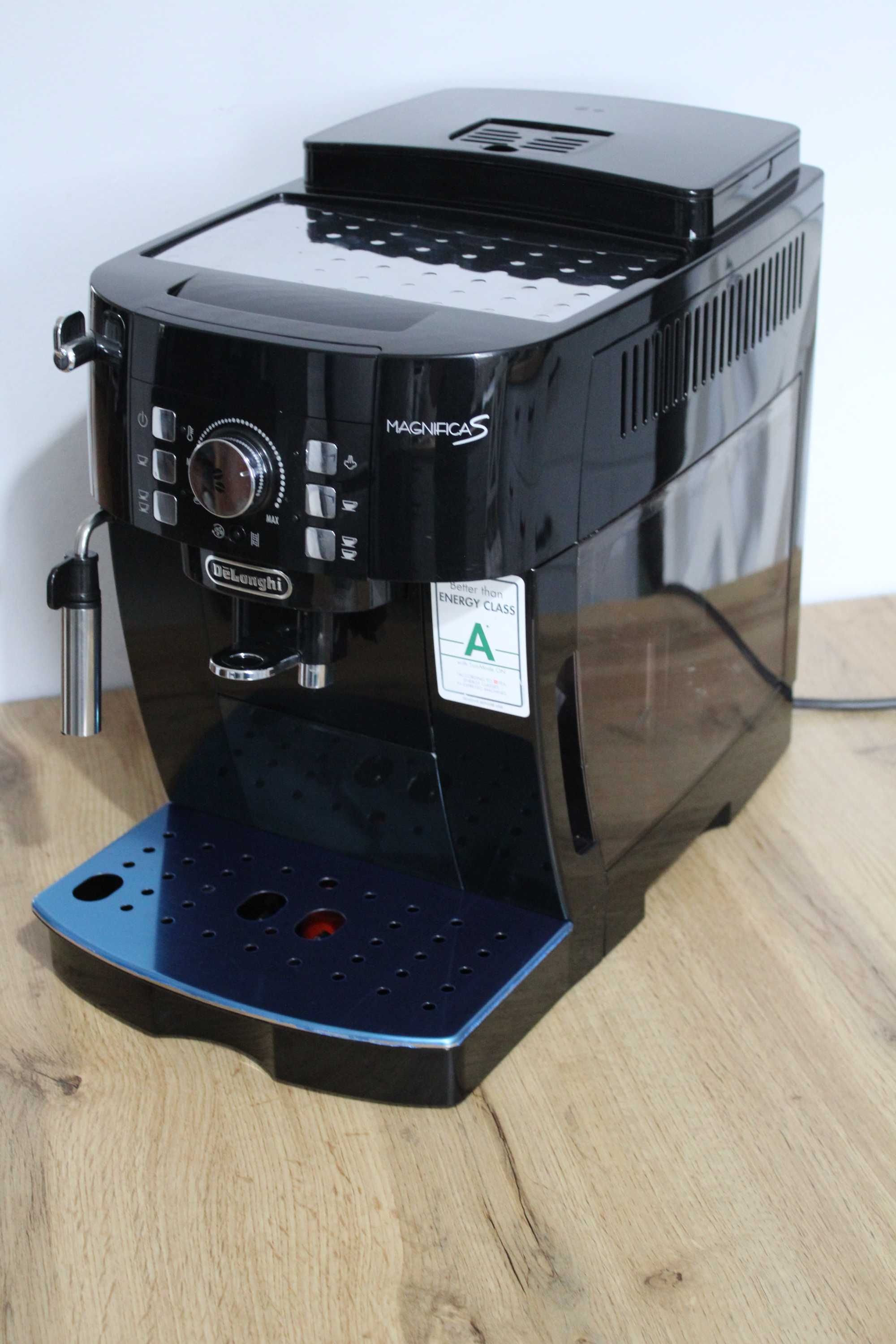 ekspres DELONGHI MAGNIFICA S  ecam20.116 gwarancja serwisowa