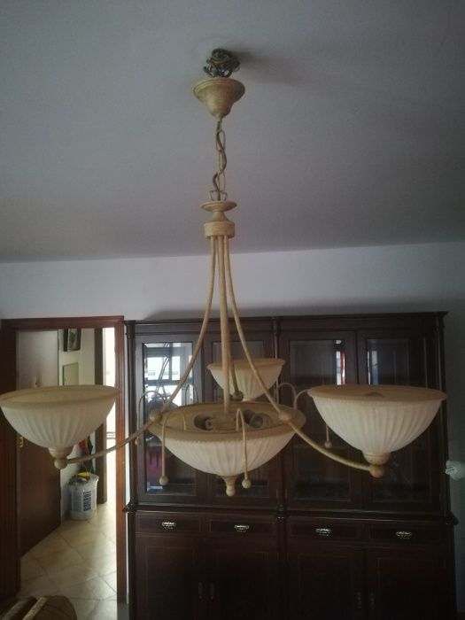 Conjunto de candeeiros de teto