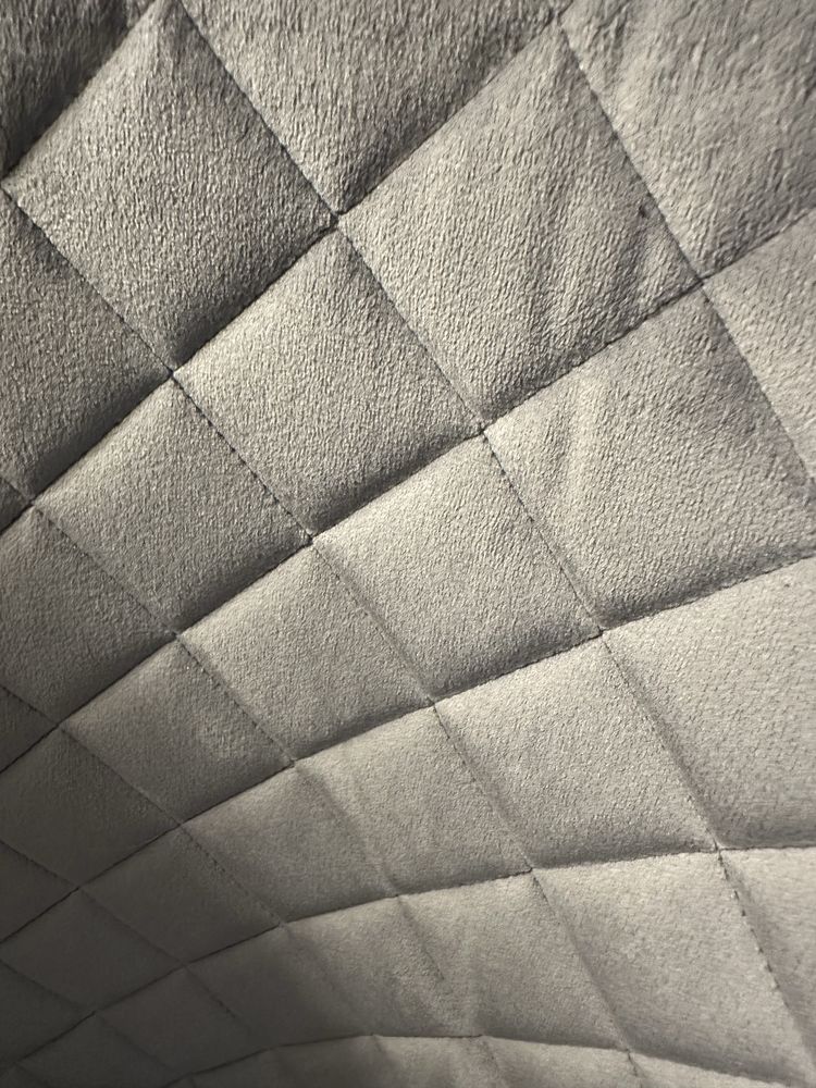 Eleganckie Hokery, Glamur, Chesterfield. Promocja!  600zł za sztukę