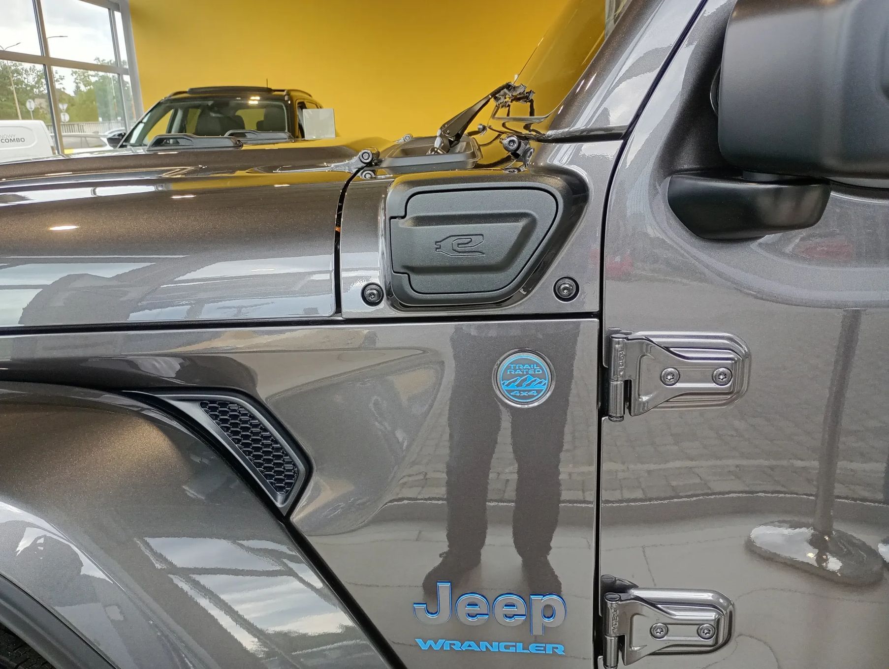 Jeep Wrangler Sahara PHEV rocznik 2025 !!!