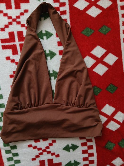 Ubrania do dalszej odsprzedaży, łącznie 24 sztuki