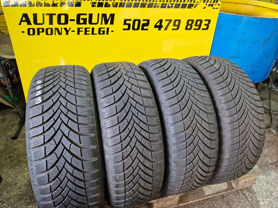 Opony Zimowe 205/55R17 Semperit Speed-Grip 5 4sztuki Montaż 8,5mm