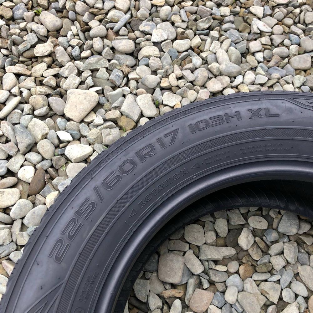 Шини 225/60 r17 Nokian Всесезон 4шт 2016р (463)