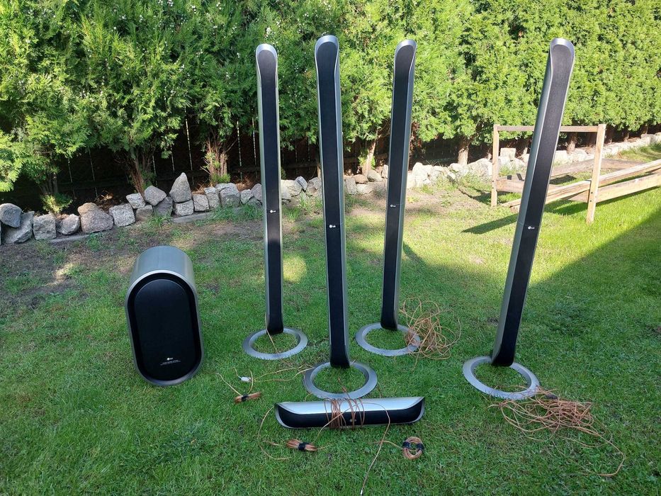 Głośniki do kina domowego plus Subwoofer