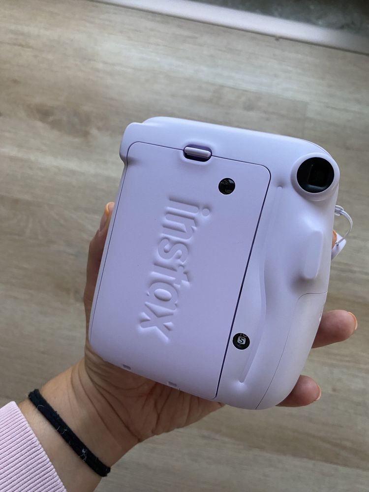 Instax Mini 11 + capa