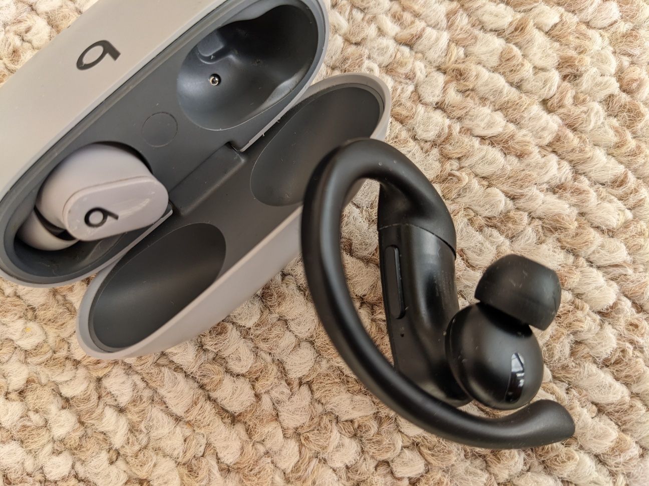 Оригінальні навушники Beats by Dr. Dre Powerbeats Pro A2453 A2513