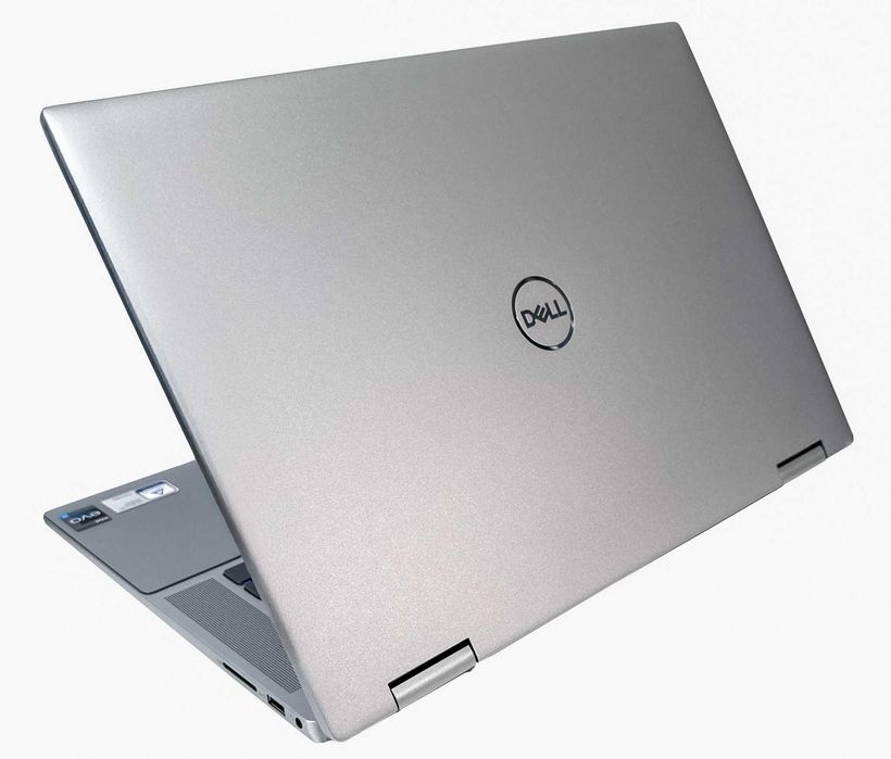 Ноутбук Dell Inspiron 16 7620: Core i7-1260P/32 ГБ/SSD 512ГБ/16" WVA