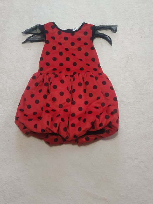 Новорічний костюм Божої коровки на дівчинку