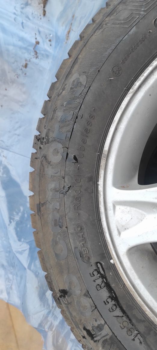 Koła 195/65 R15 zdjęte z Nissan Almera Tino