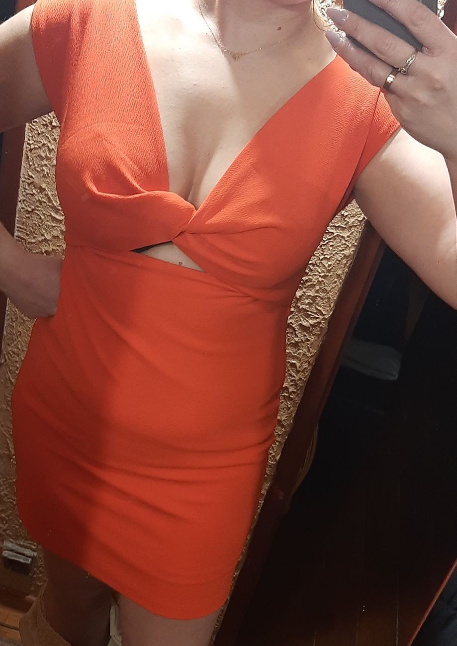 Pomarańczowa sukienka letnia