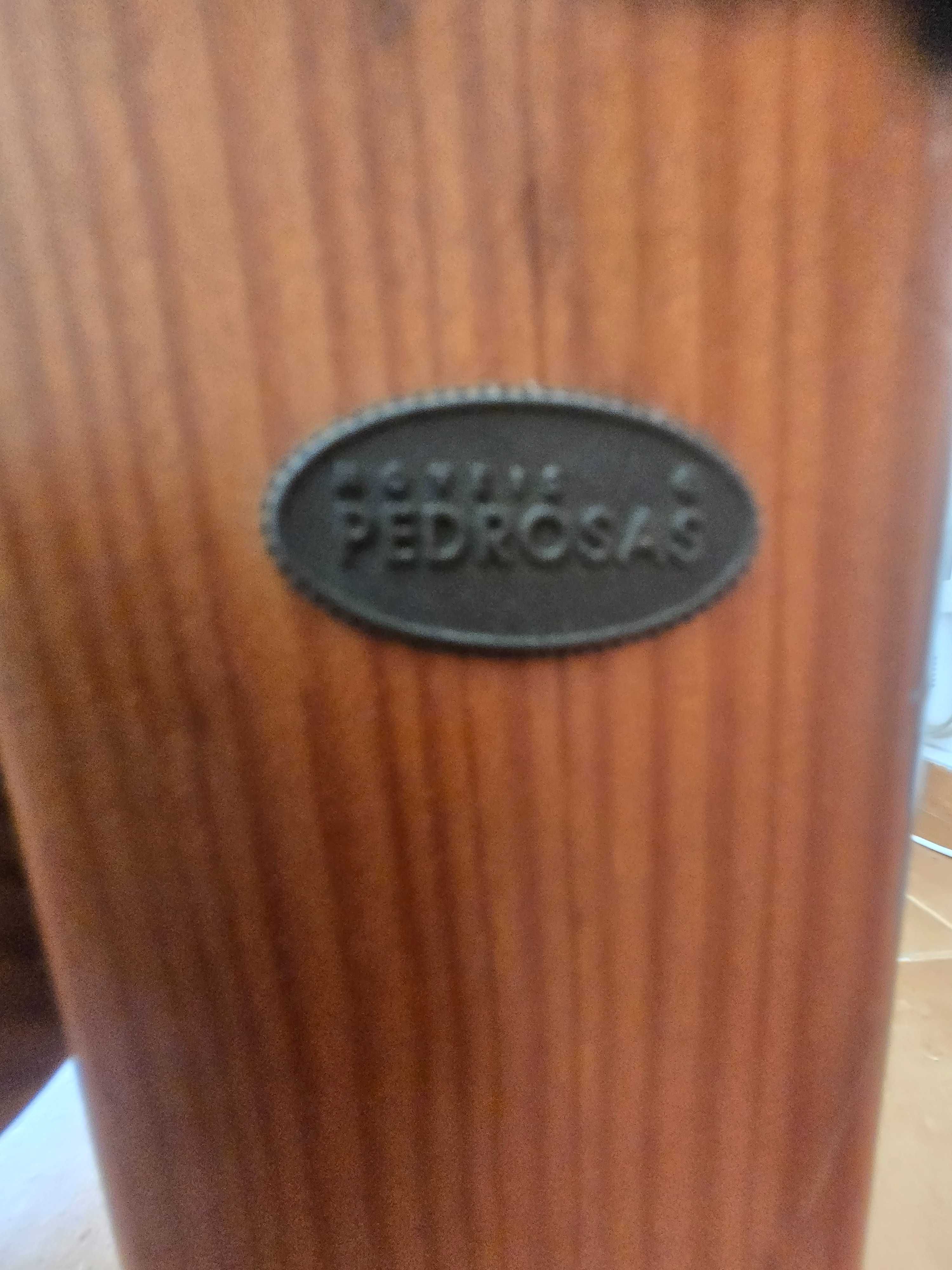 Mesa de centro (móveis pedrosa)