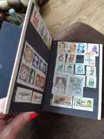 Klaser starych znaczków ok 100 szt