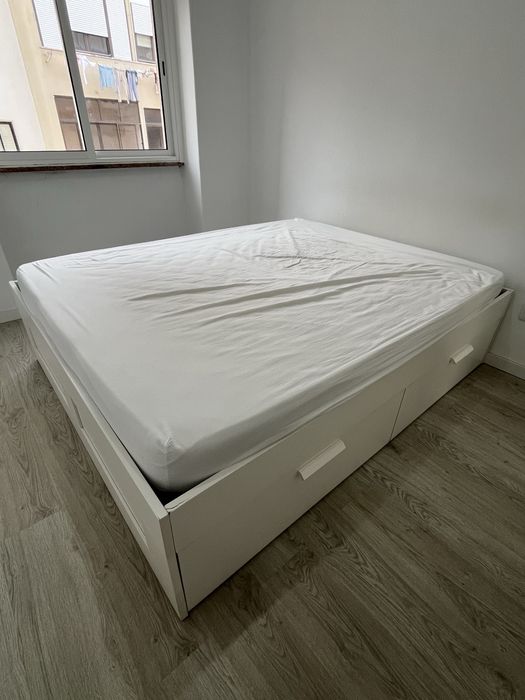 Cama Branca 160x200