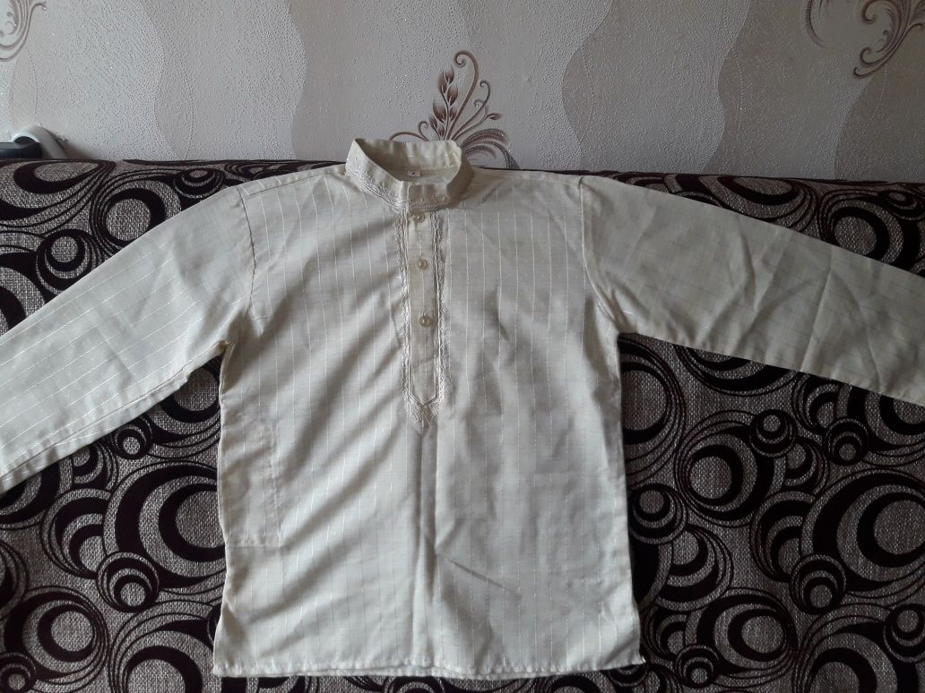 Рубашка туника вышиванка на мальчика 6-10 лет 34 размер