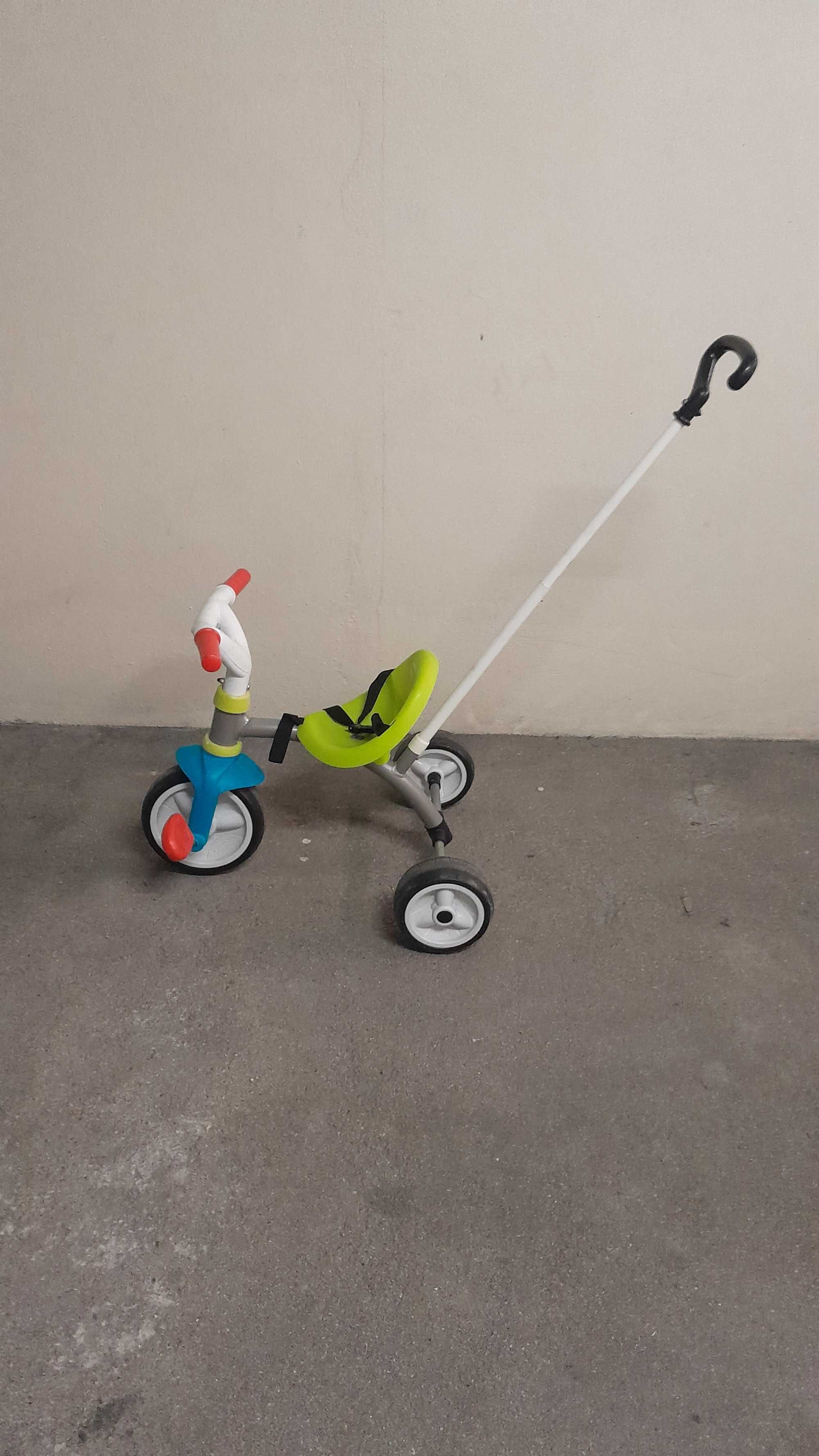 Triciclo de criança
